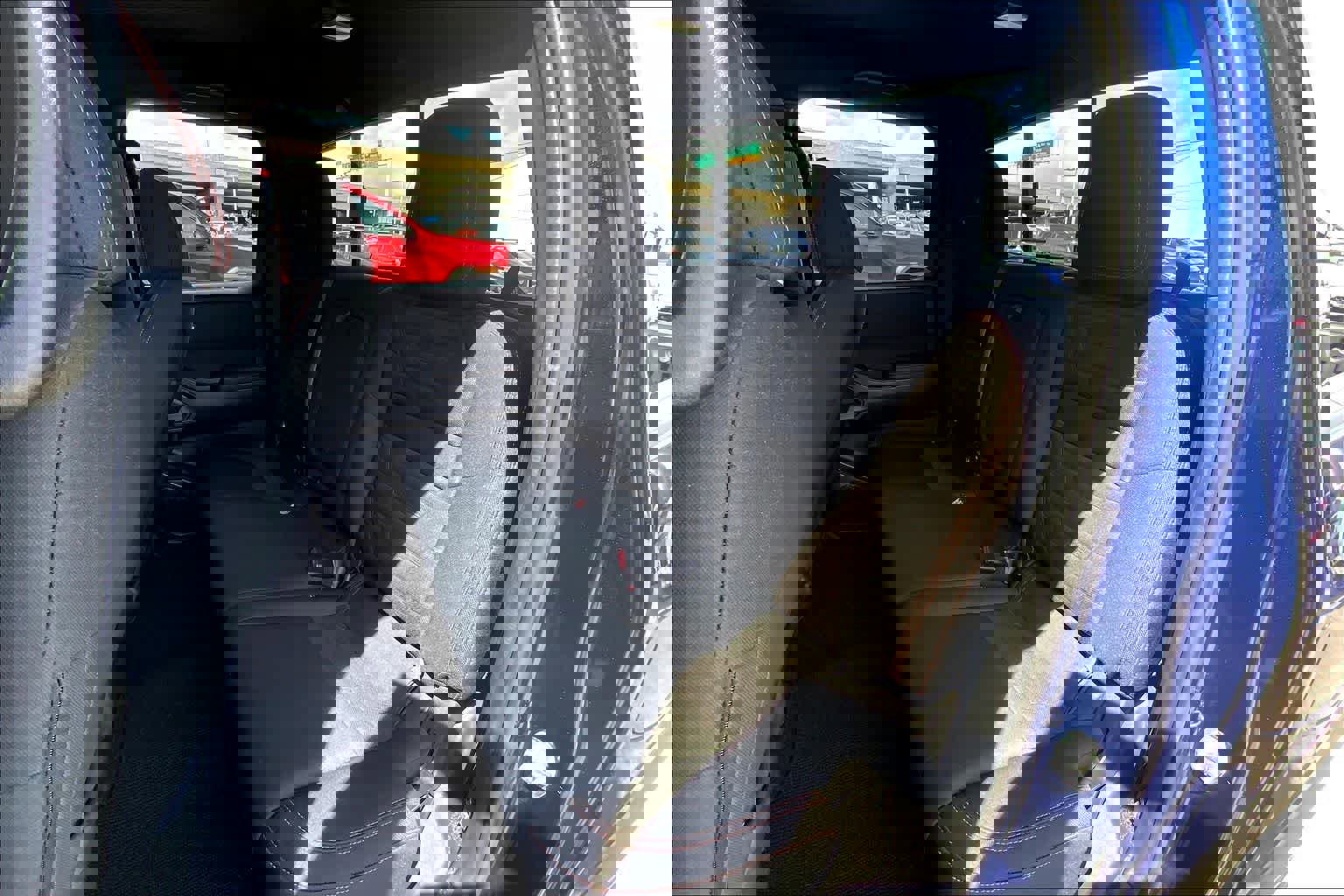 Used 2022 Nissan Frontier Pro-X image 29