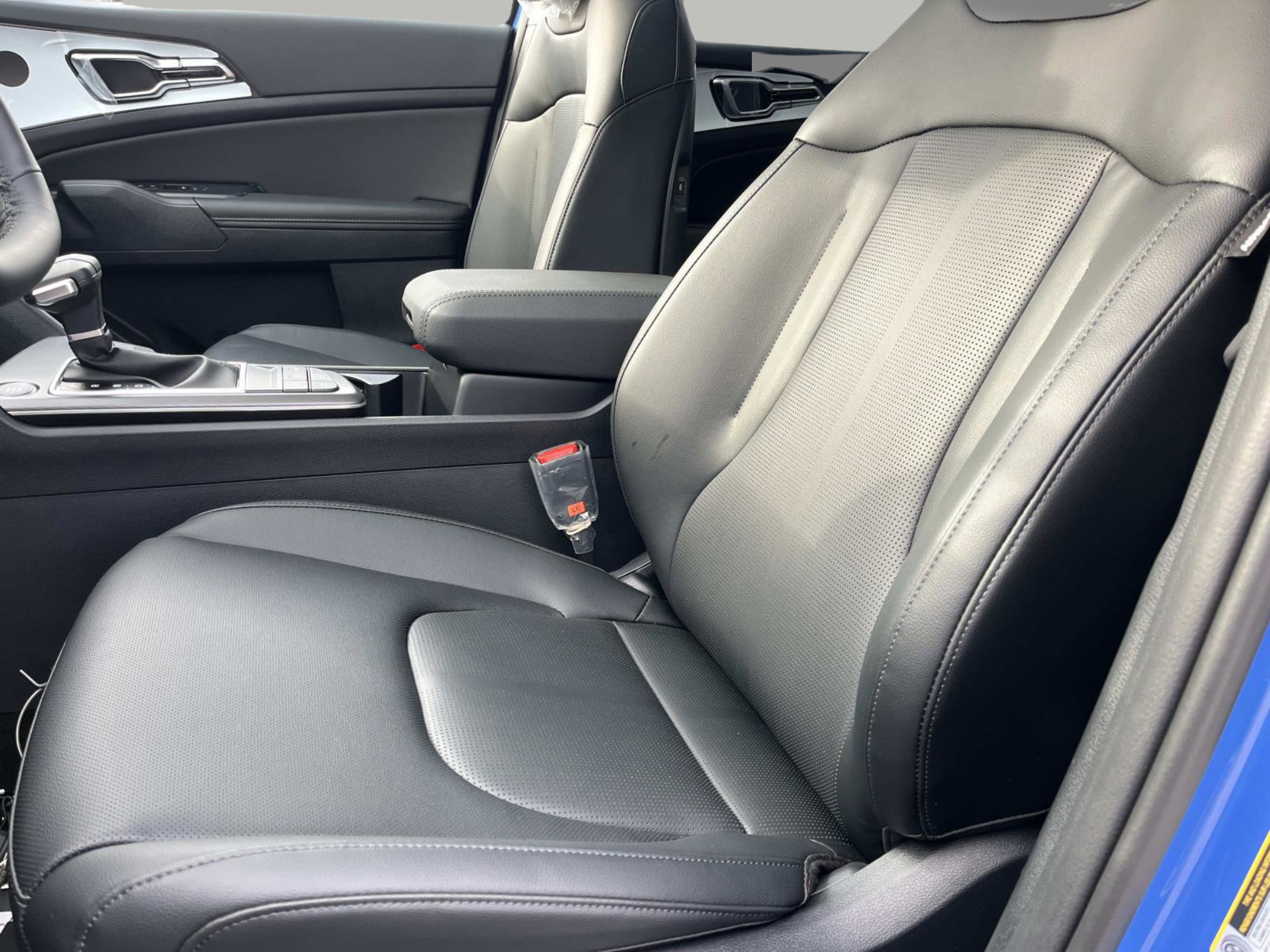 New 2026 Kia Sportage SX FWD image 27