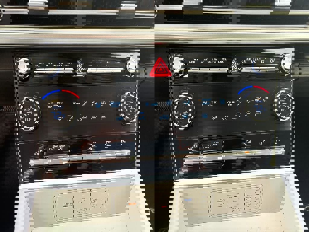 New 2026 Hyundai Santa Fe SEL image 30