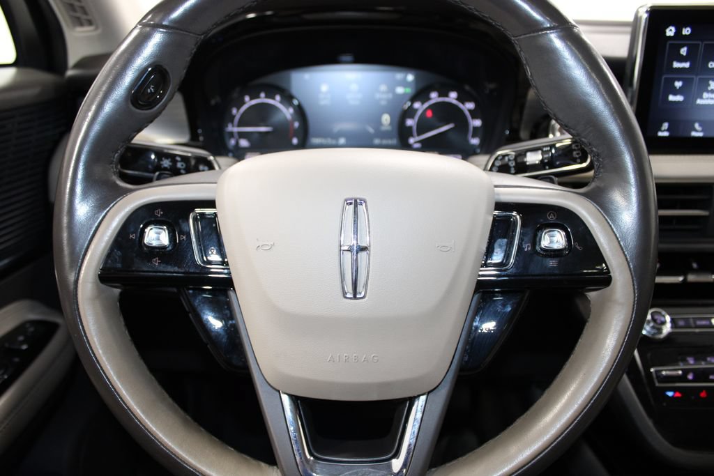 Used 2021 Lincoln Corsair AWD w/ Premium Package image 35