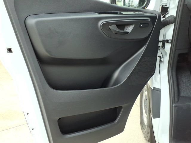 New 2025 Mercedes-Benz eSprinter 170 Cargo image 14