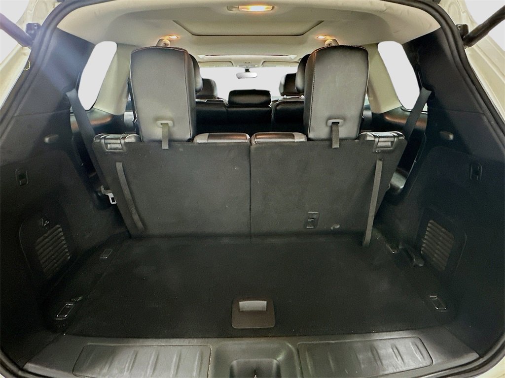 Used 2020 Nissan Pathfinder SL image 24