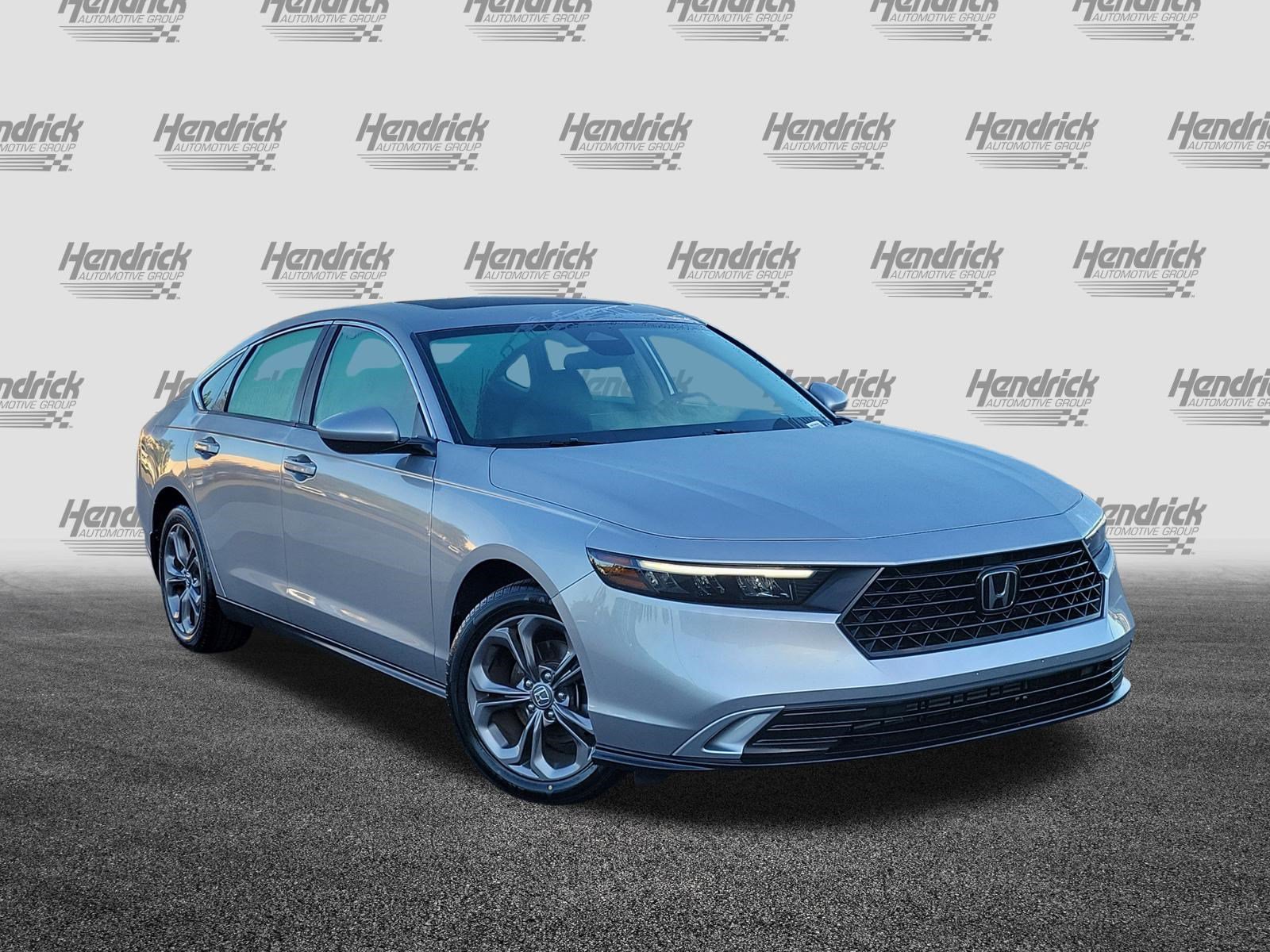 Used 2024 Honda Accord EX image 2