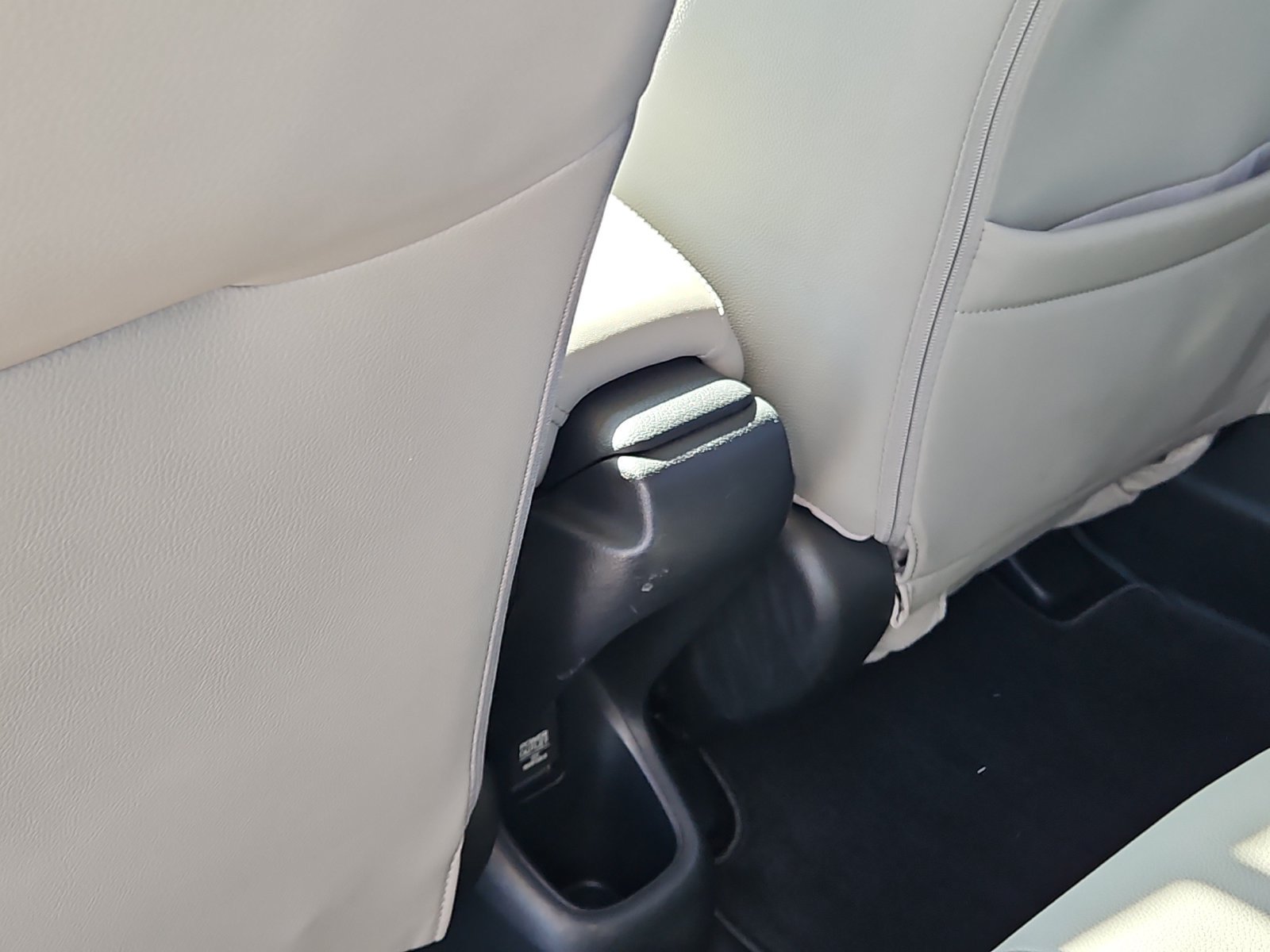 Used 2016 Honda HR-V EX-L image 12