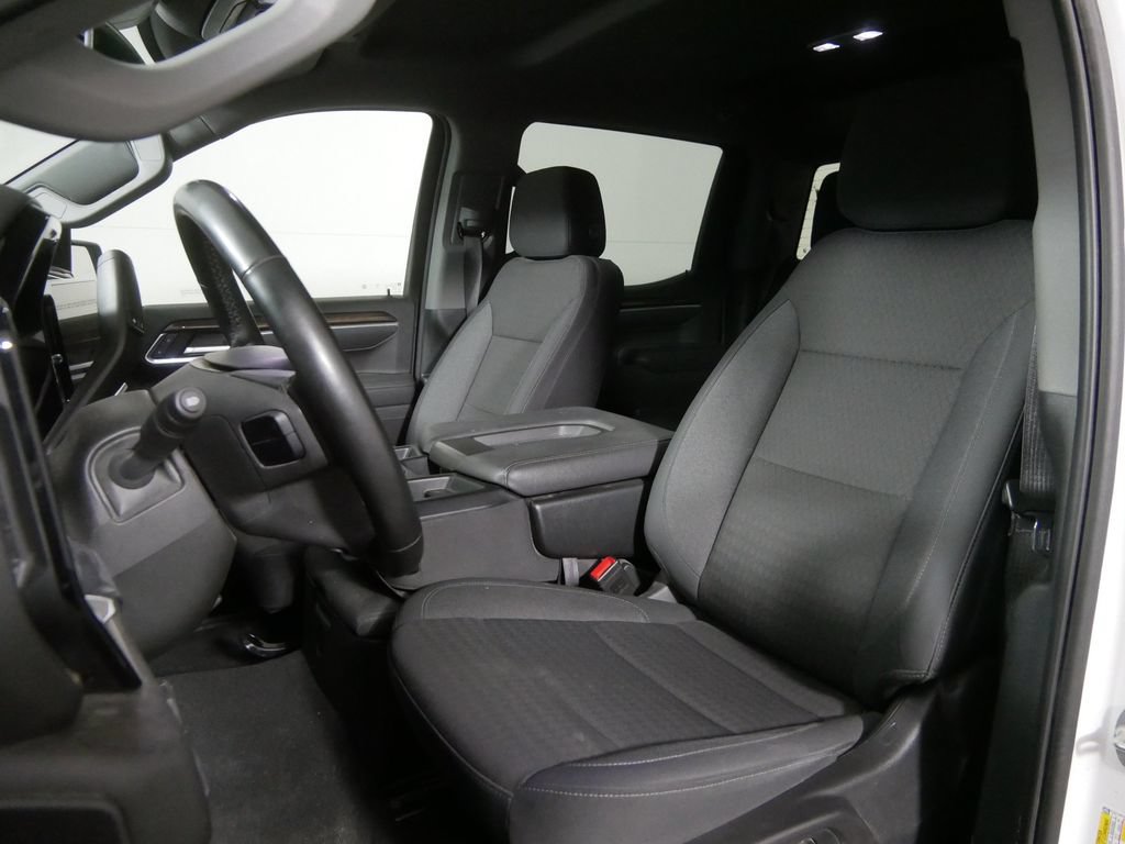 Used 2025 Chevrolet Silverado 1500 LT w/ Work Truck Package AWD/4WD image 12