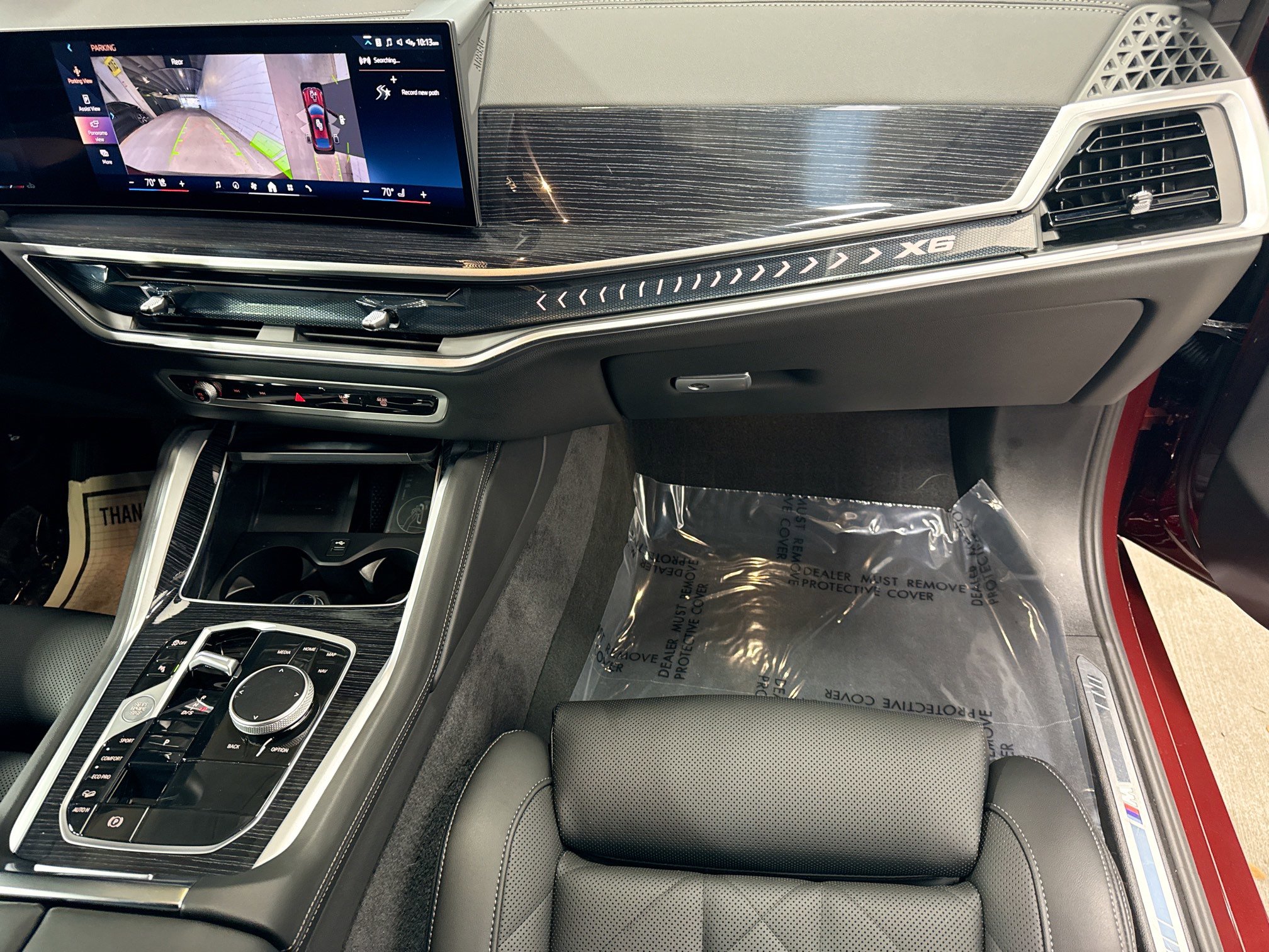 Used 2025 BMW X6 xDrive40i w/ Premium Package image 18
