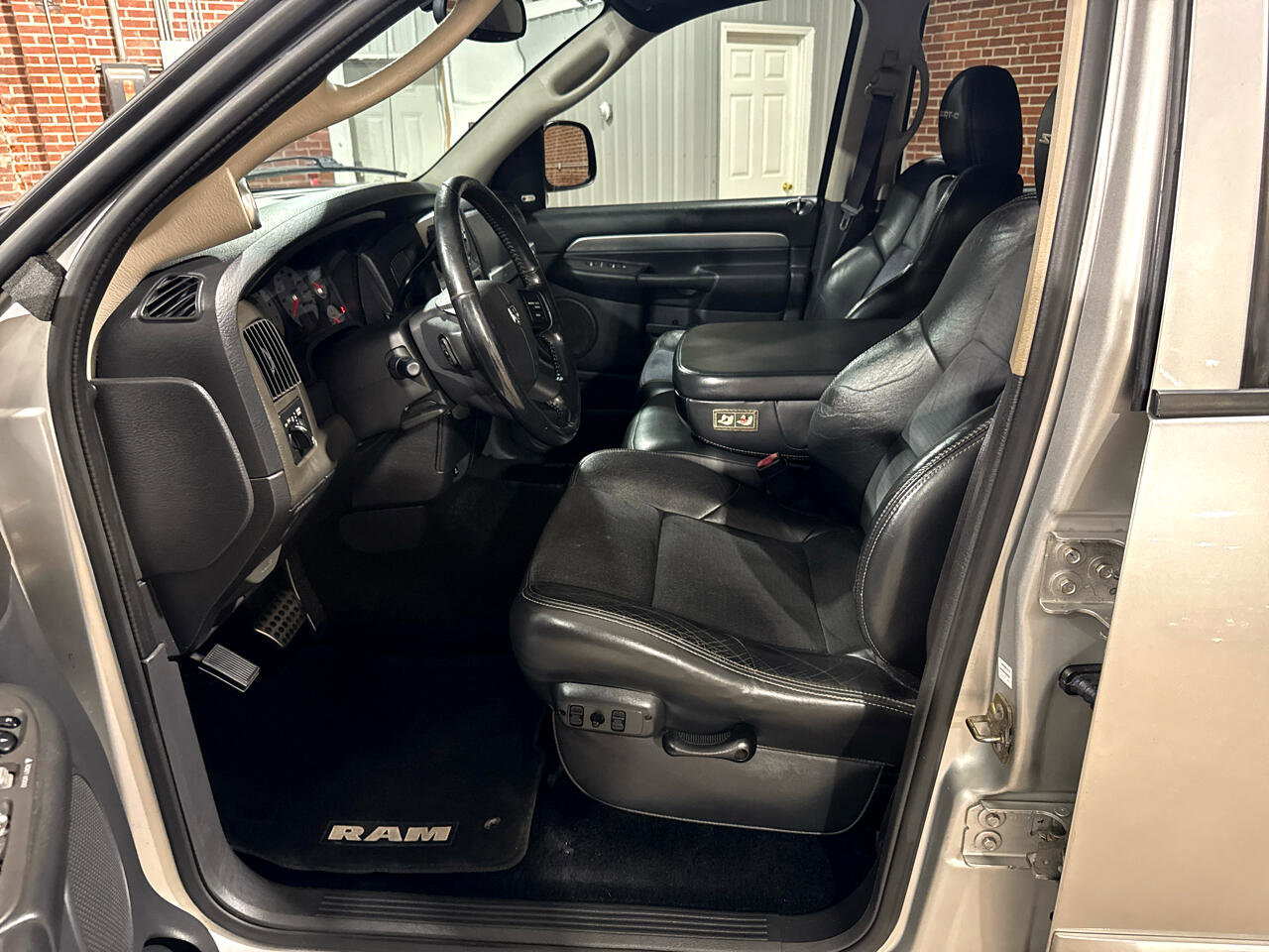 Used 2005 Dodge Ram 1500 Truck 2WD Quad Cab image 51