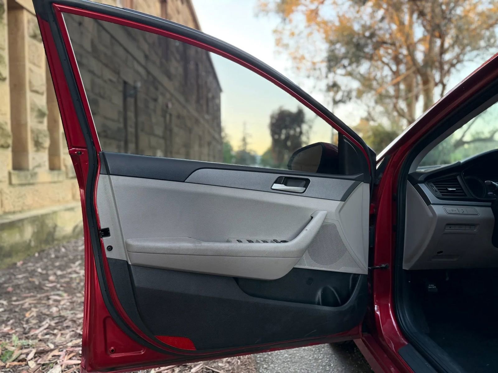 Used 2019 Hyundai Sonata SE FWD image 7