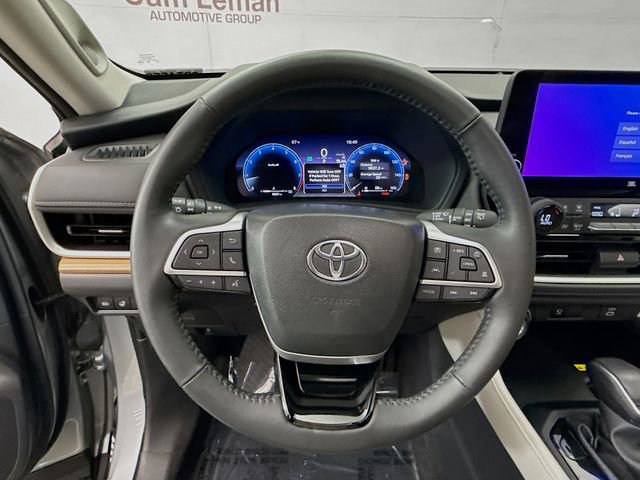 Used 2024 Toyota Grand Highlander Limited image 11