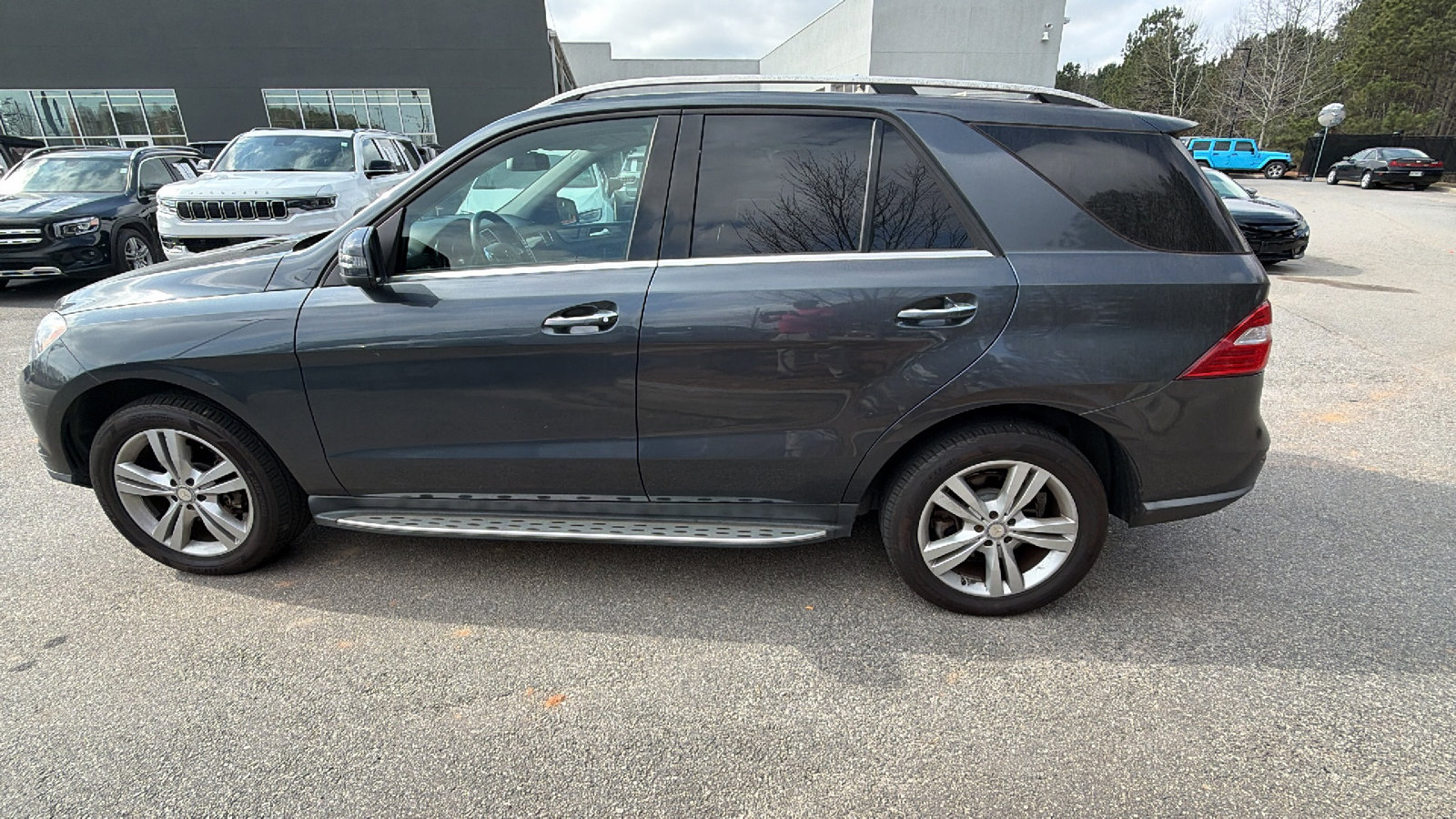 Used 2013 Mercedes-Benz ML 350 4MATIC image 11