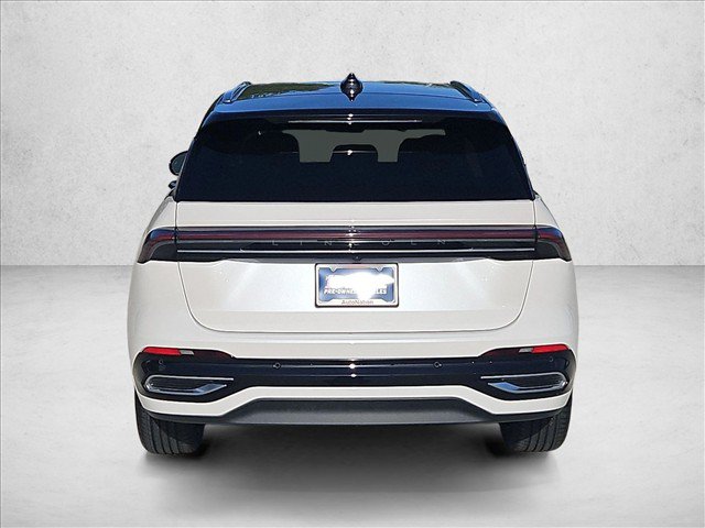Used 2024 Lincoln Nautilus Black Label AWD/4WD image 7