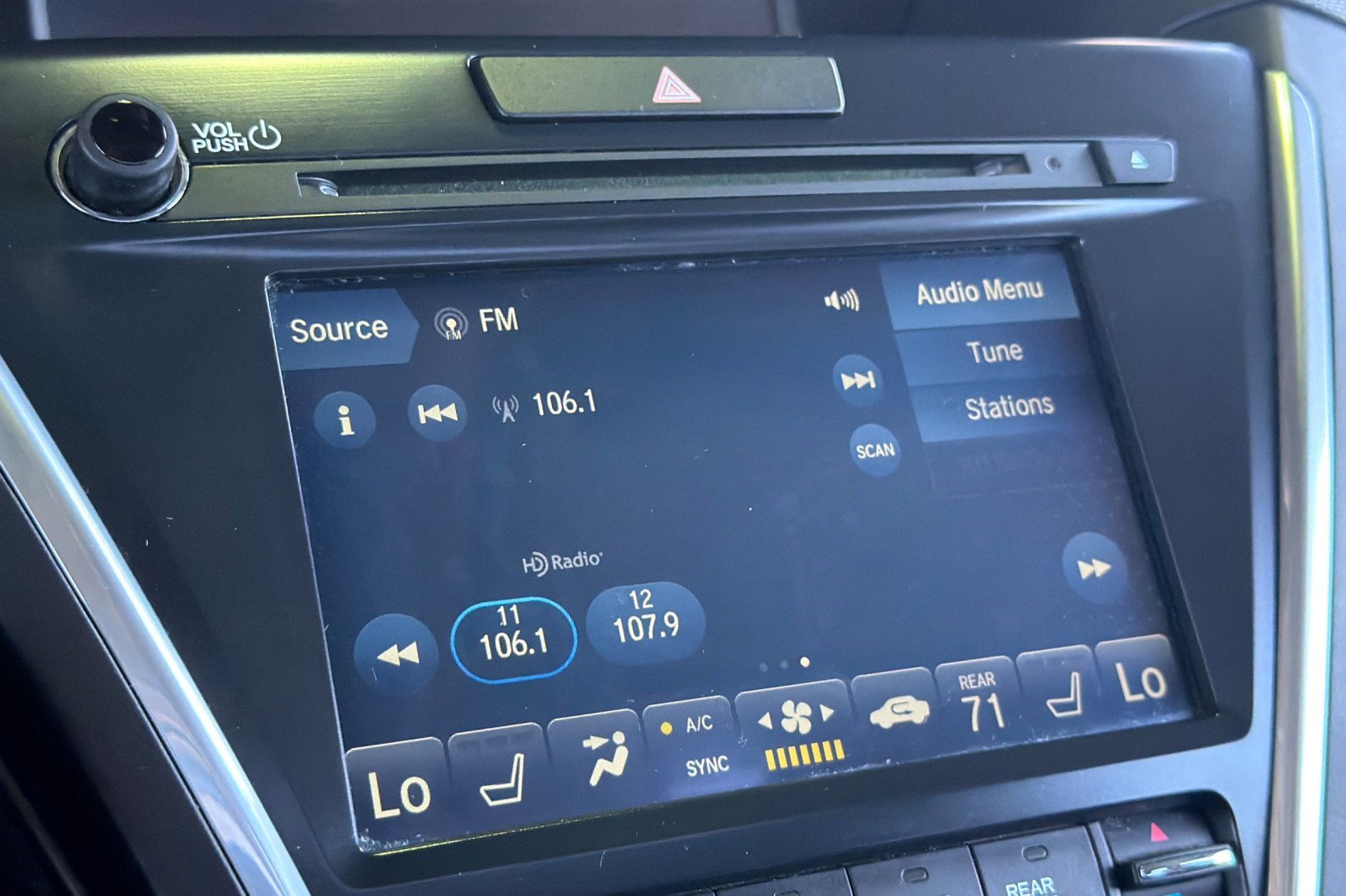 Used 2018 Acura MDX SH-AWD w/ Technology Package image 23