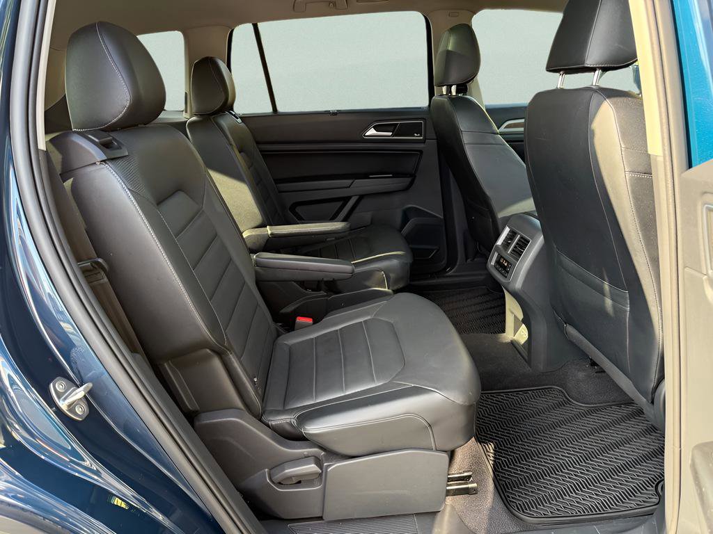 Used 2019 Volkswagen Atlas SEL Premium image 32