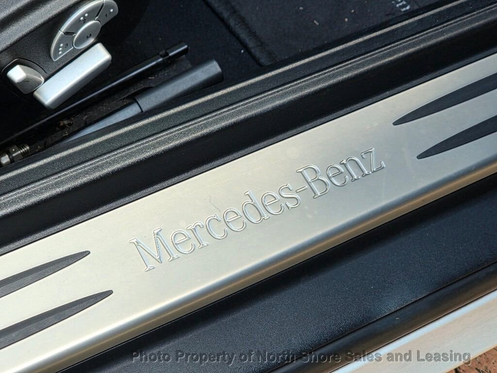 Used 2005 Mercedes-Benz SLK 350 Movie Star image 48