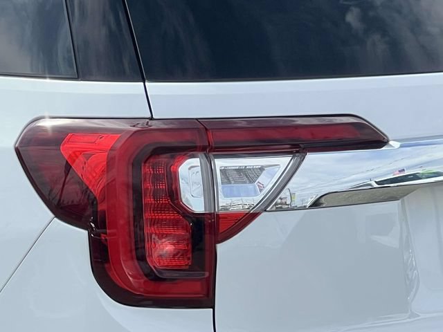 Certified 2023 GMC Acadia SLT w/ Preferred Package AWD/4WD image 10