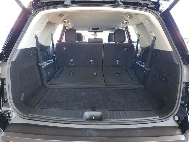 Certified 2025 Nissan Pathfinder SV image 13