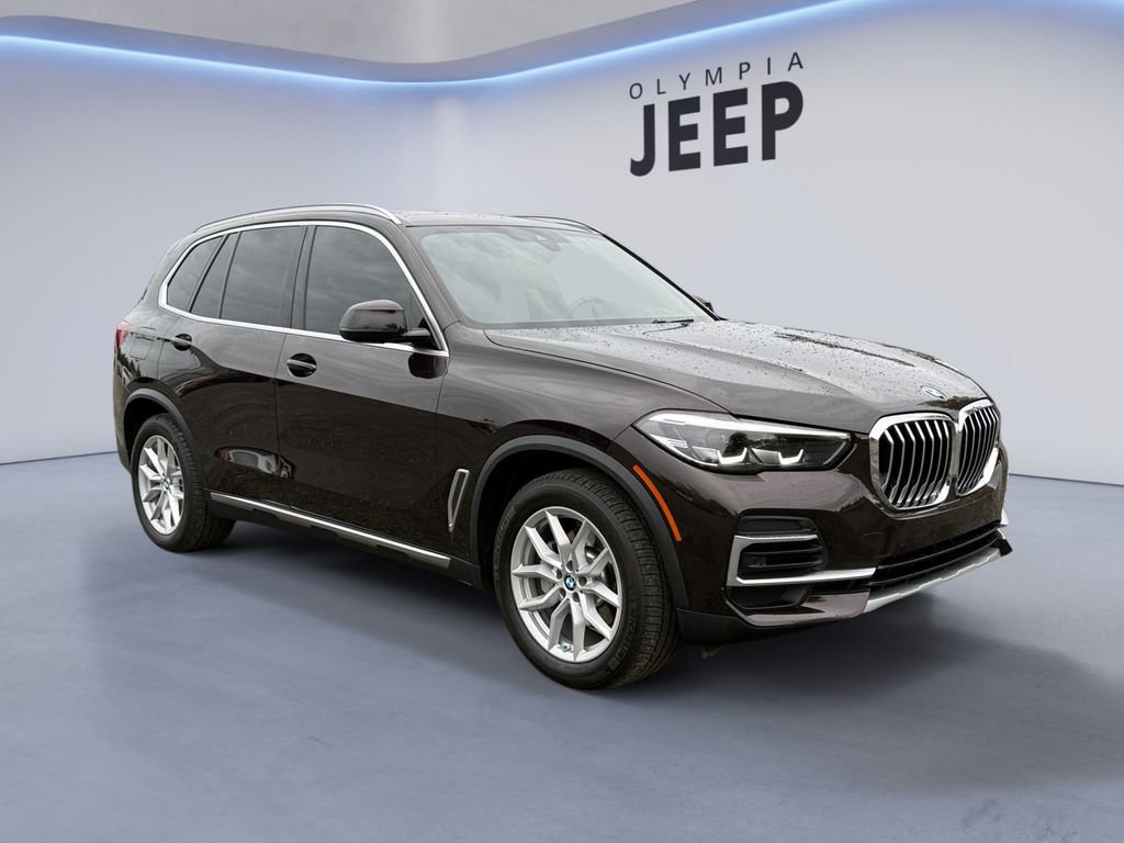 Used 2023 BMW X5 xDrive40i w/ Premium Package image 9