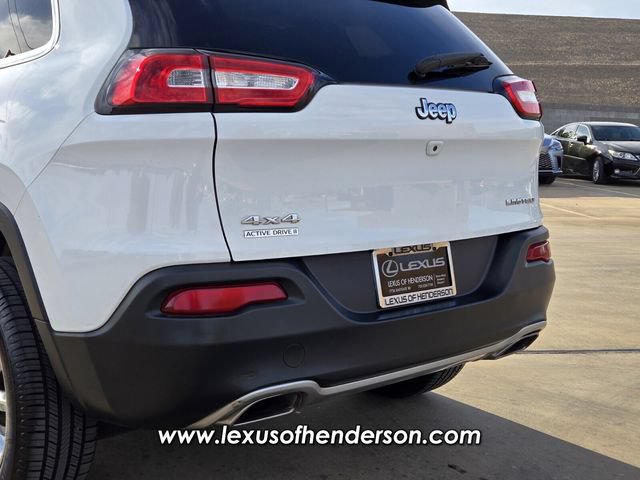 Used 2016 Jeep Cherokee Limited AWD/4WD image 5