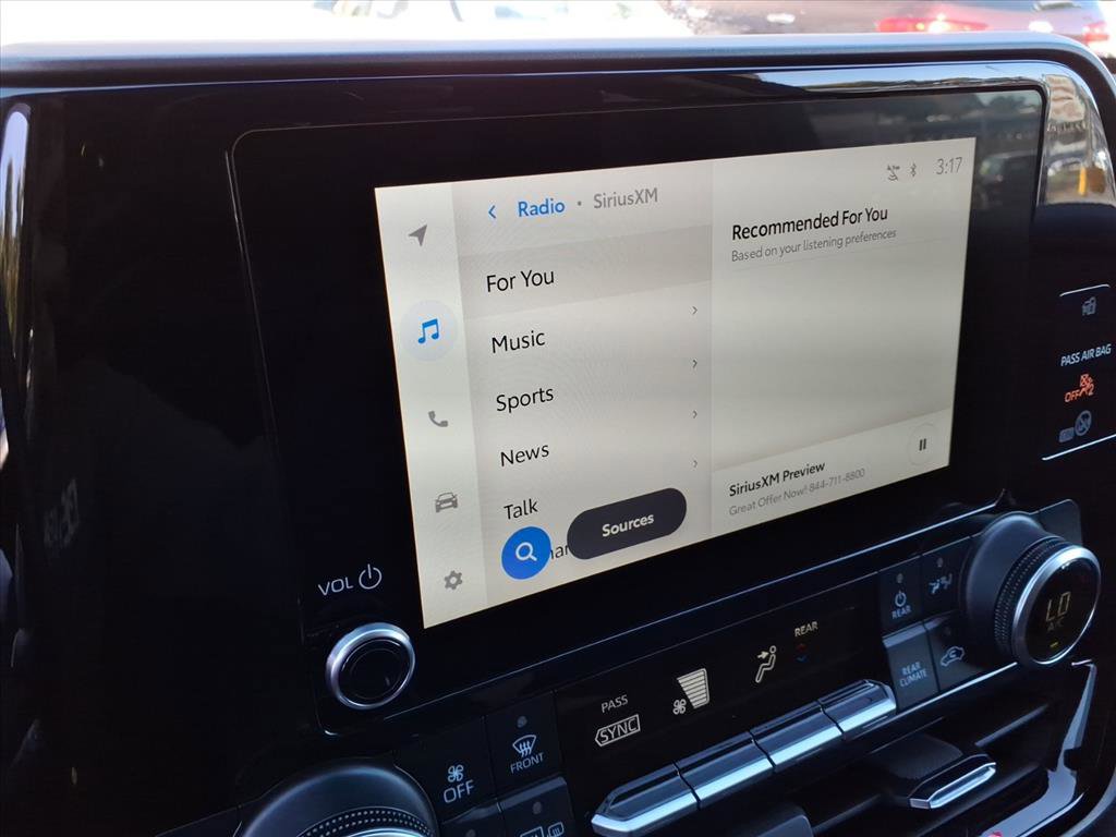 Certified 2024 Toyota Highlander LE AWD/4WD image 12