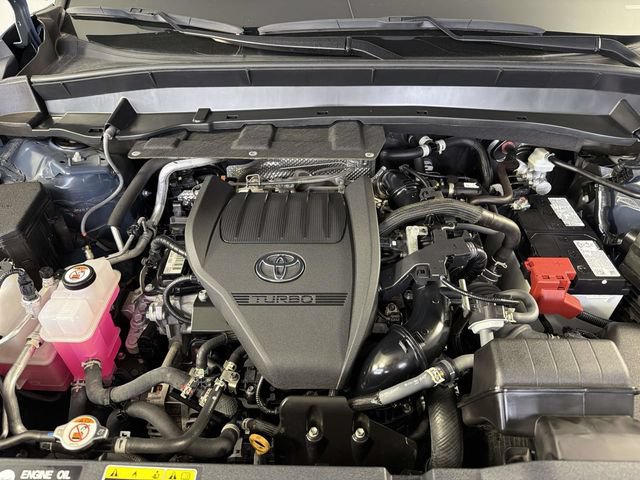 Used 2024 Toyota Grand Highlander AWD image 31