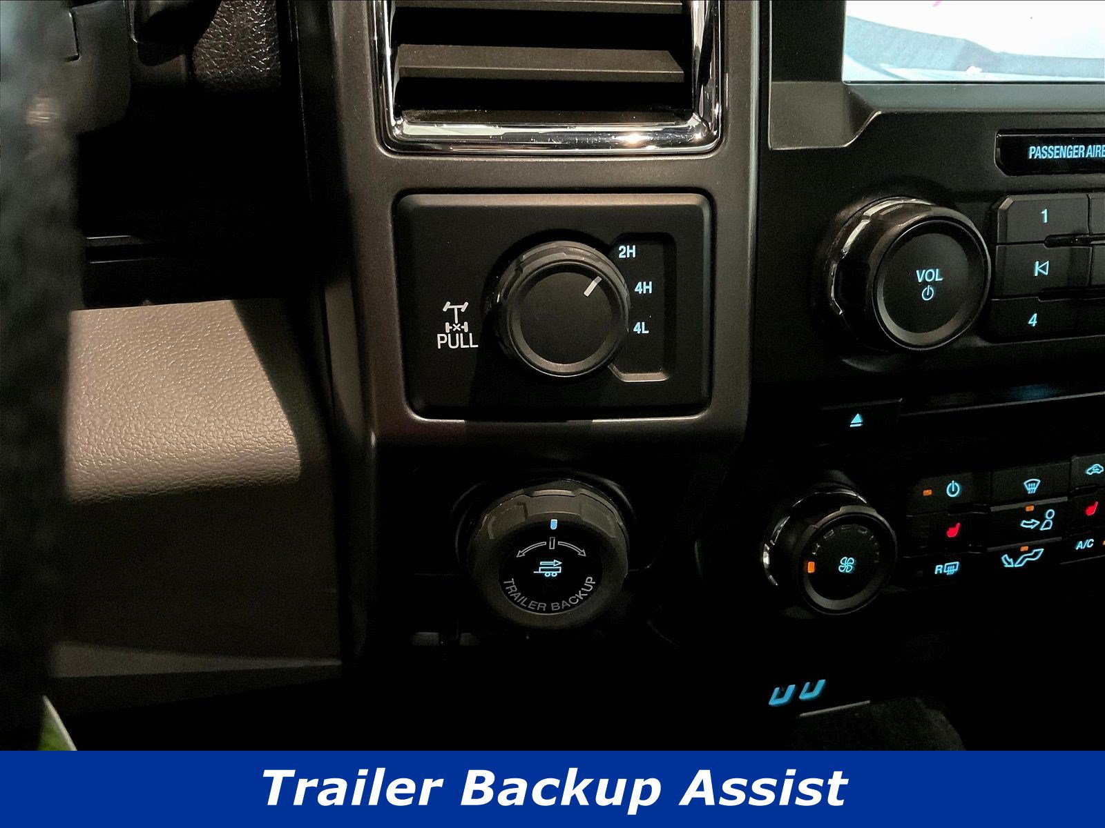 Used 2016 Ford F150 XLT w/ Equipment Group 302A Luxury AWD/4WD image 17