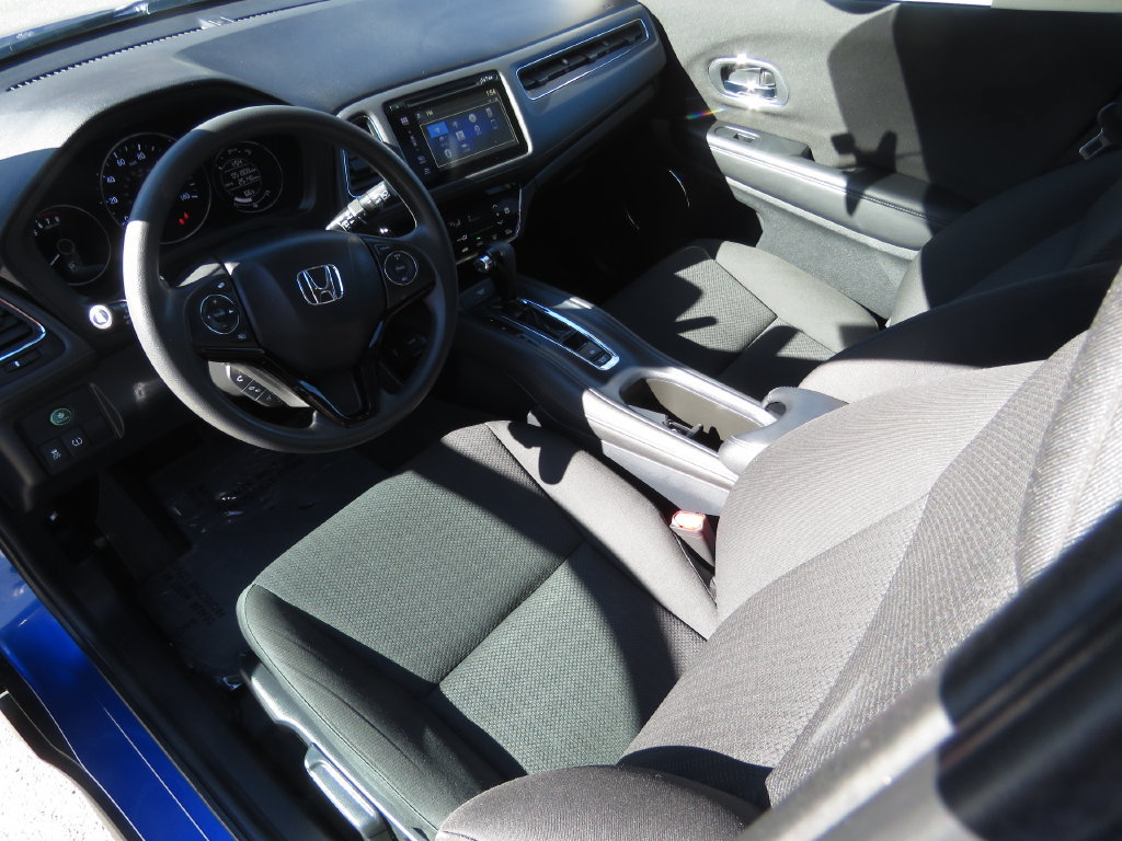 Used 2018 Honda HR-V EX image 11