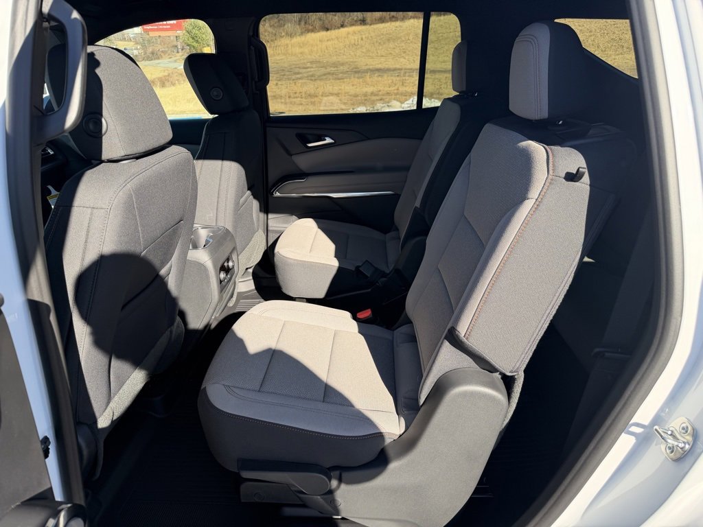 New 2026 Chevrolet Traverse LT w/ Driver Confidence Package image 25