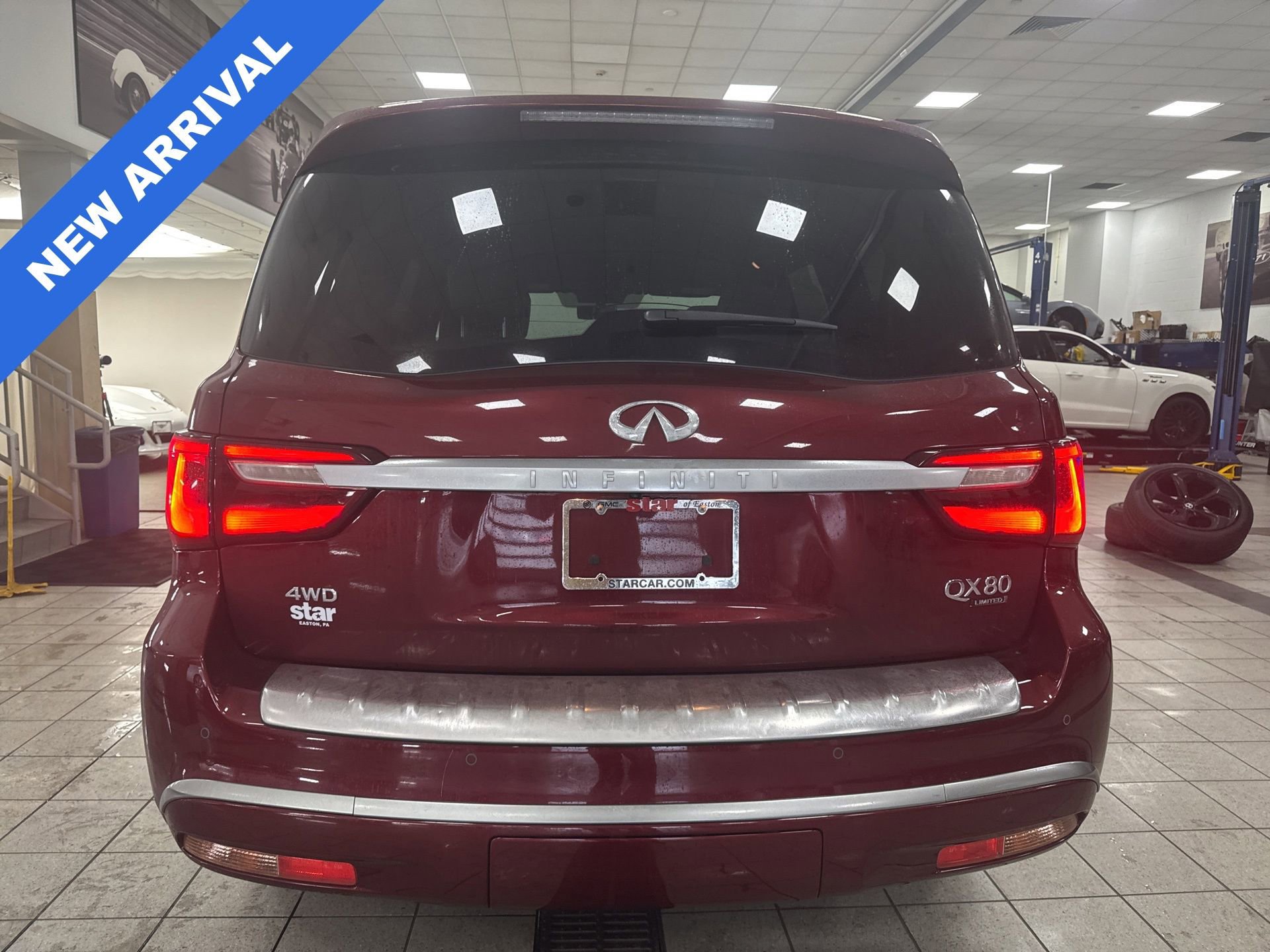 Used 2020 INFINITI QX80 Limited w/ All-Season Package image 3