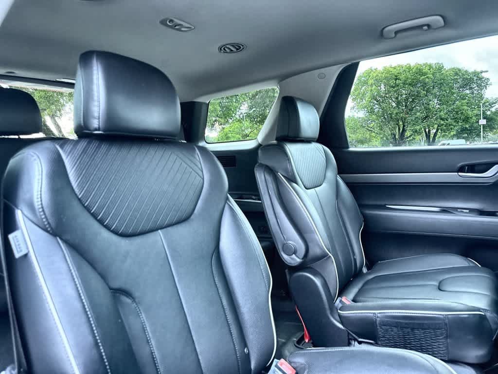 Used 2025 Hyundai Palisade SEL FWD image 26