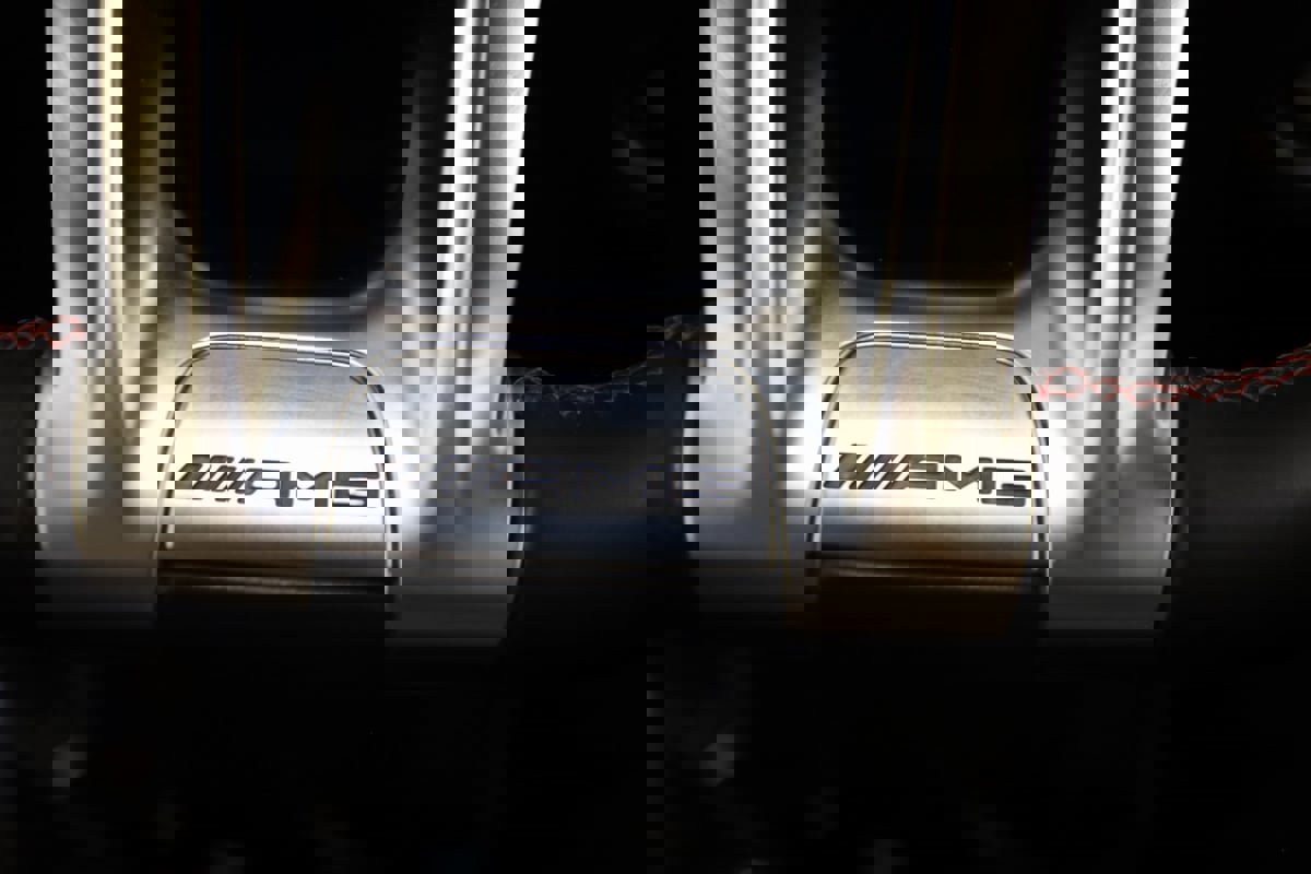 Used 2022 Mercedes-Benz GLE 53 AMG 4MATIC w/ 3rd Row Seat Package image 50