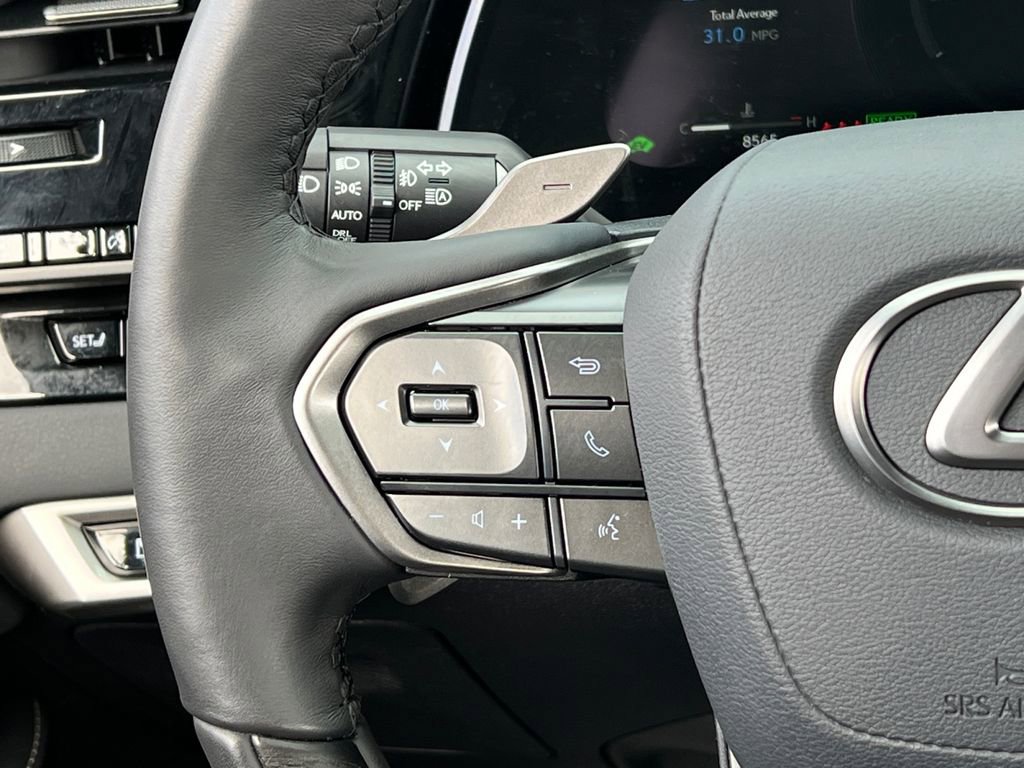 Used 2025 Lexus RX 350h w/ Accessory Package (Z1) image 19