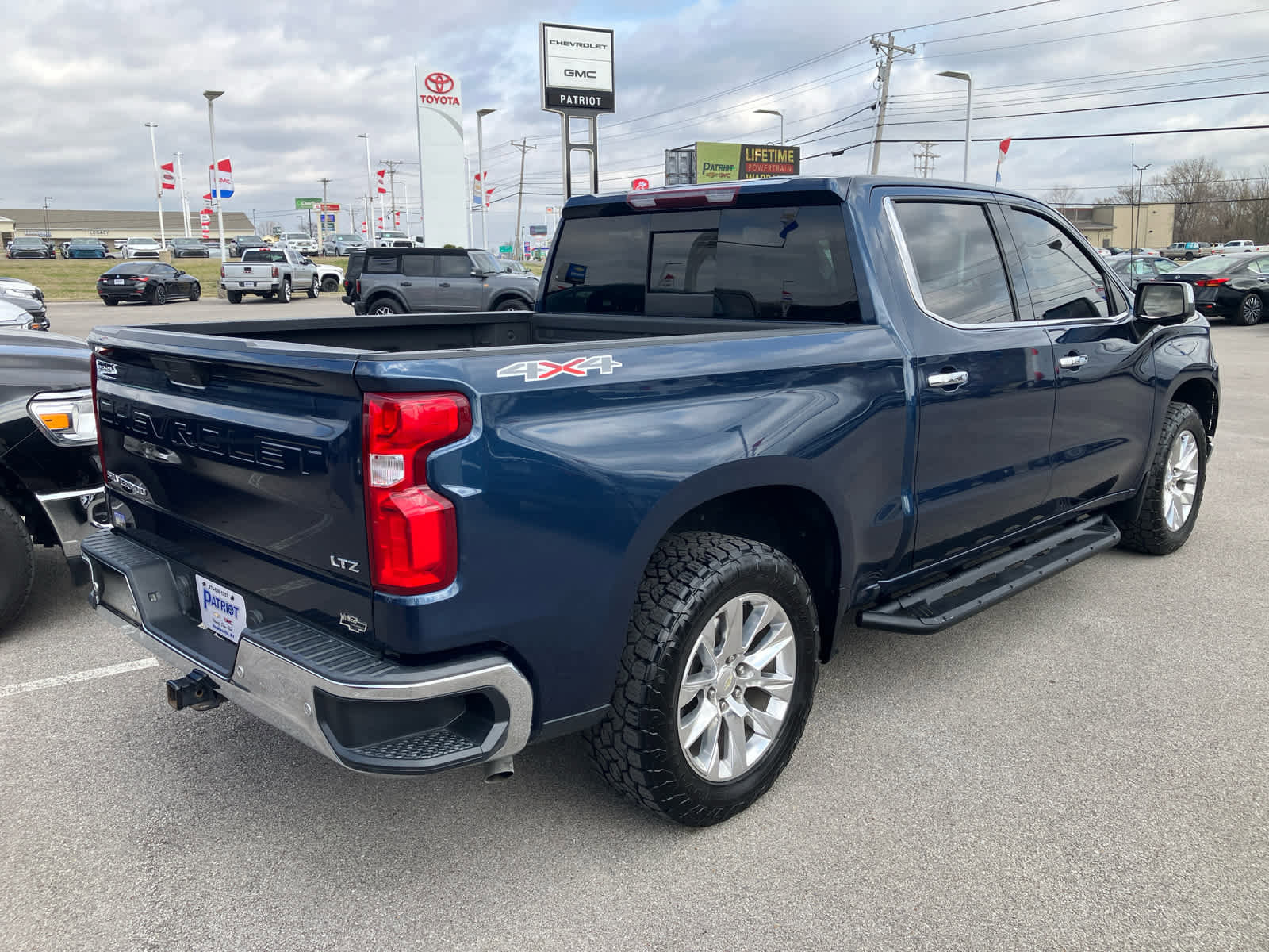 Used 2020 Chevrolet Silverado 1500 LTZ w/ LTZ Plus Package image 7