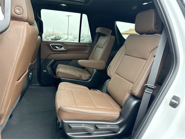 Used 2024 Chevrolet Tahoe High Country image 23