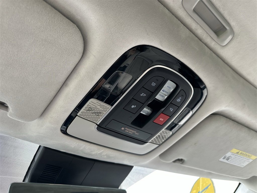Used 2024 Hyundai Palisade Calligraphy image 28