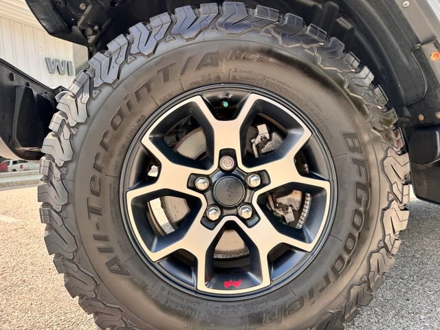Used 2022 Jeep Wrangler Rubicon w/ LED Lighting Group AWD/4WD image 28