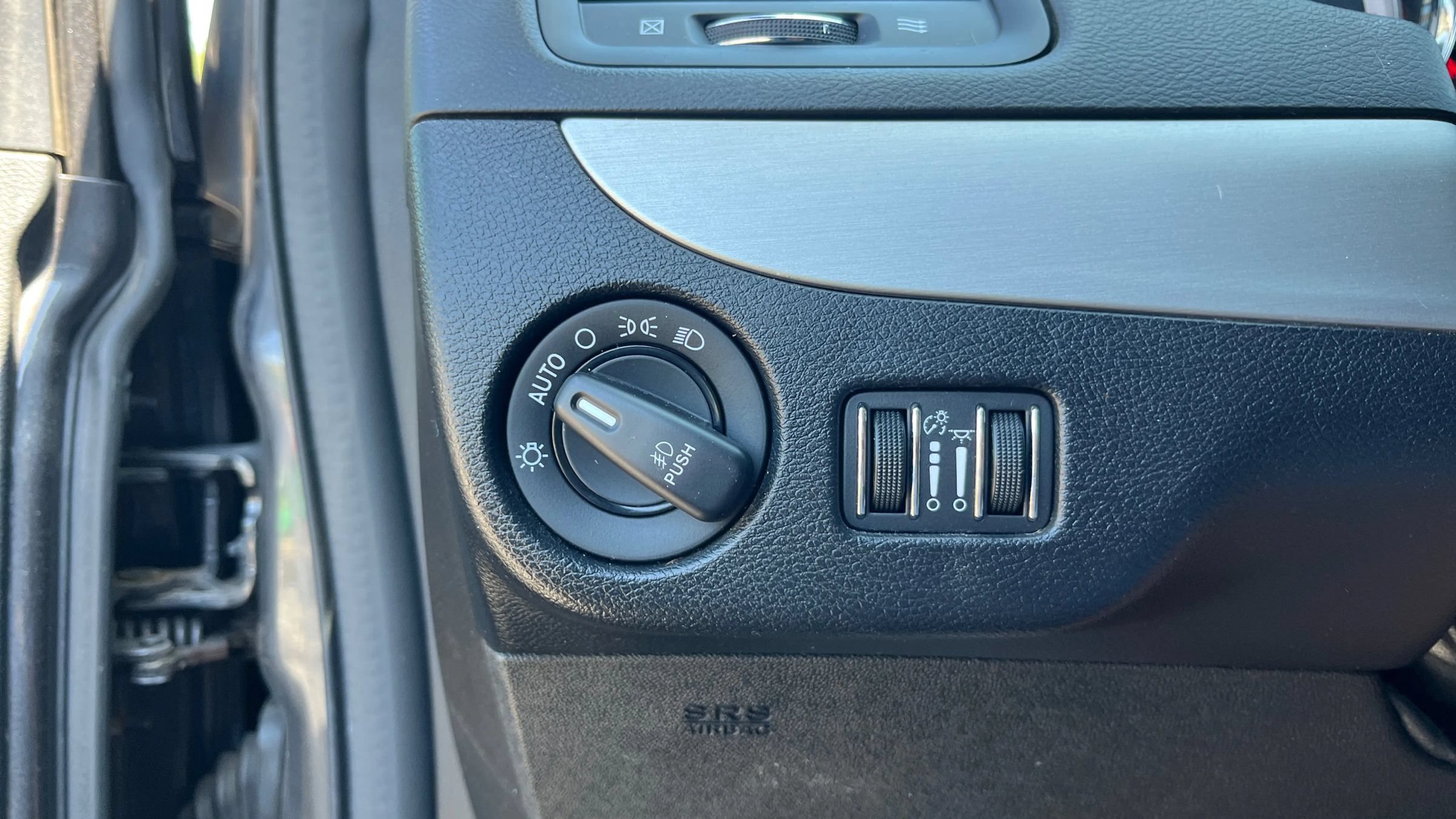Used 2018 Dodge Grand Caravan GT FWD image 19