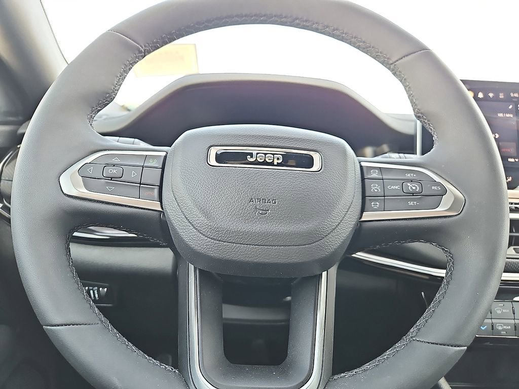 Used 2026 Jeep Compass Latitude w/ Quick Order Package 29K AWD/4WD image 19