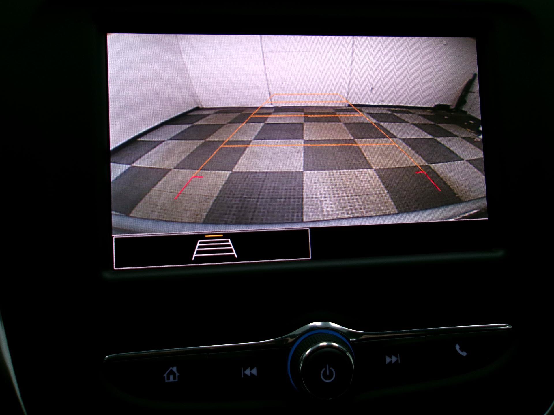Used 2024 Chevrolet Equinox LT w/ LPO, Floor Liner Package FWD image 5