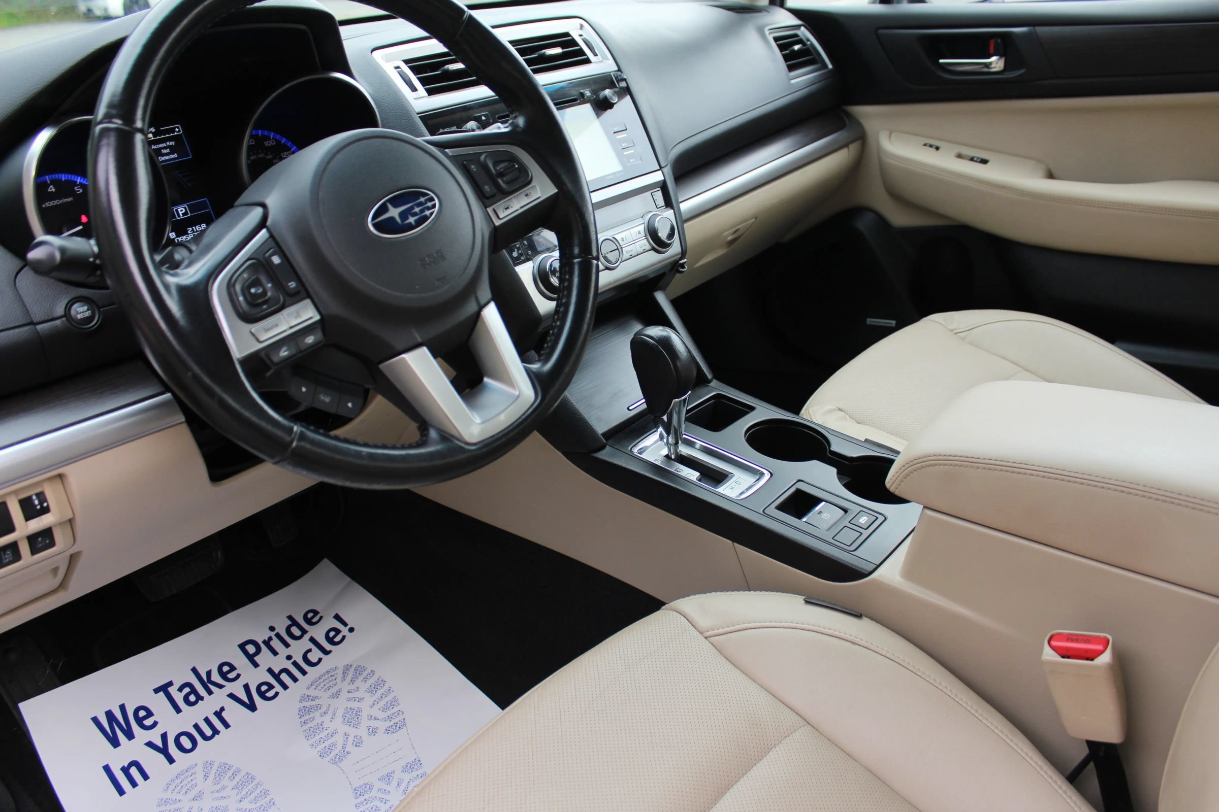 Used 2016 Subaru Legacy 3.6R Limited AWD/4WD image 11