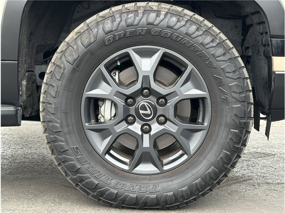 Used 2025 Lexus GX 550 AWD/4WD image 30