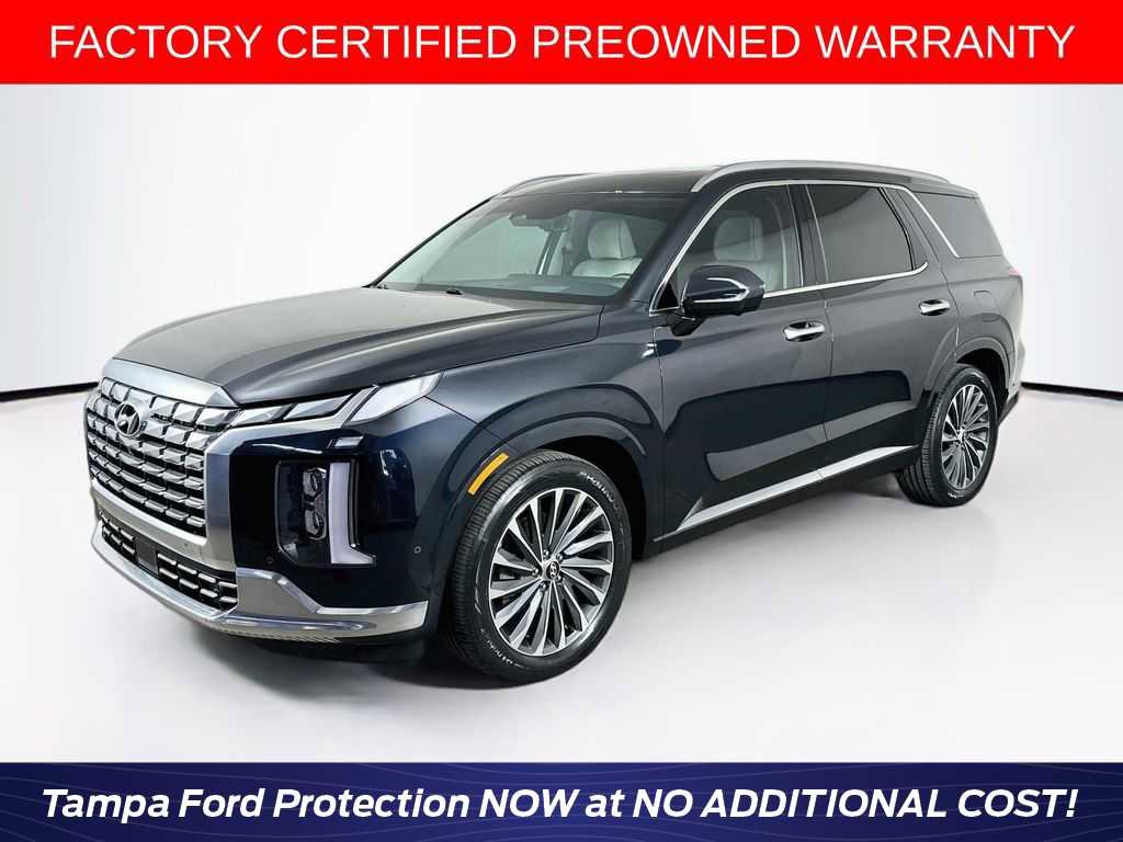 Used 2024 Hyundai Palisade Calligraphy FWD image 1