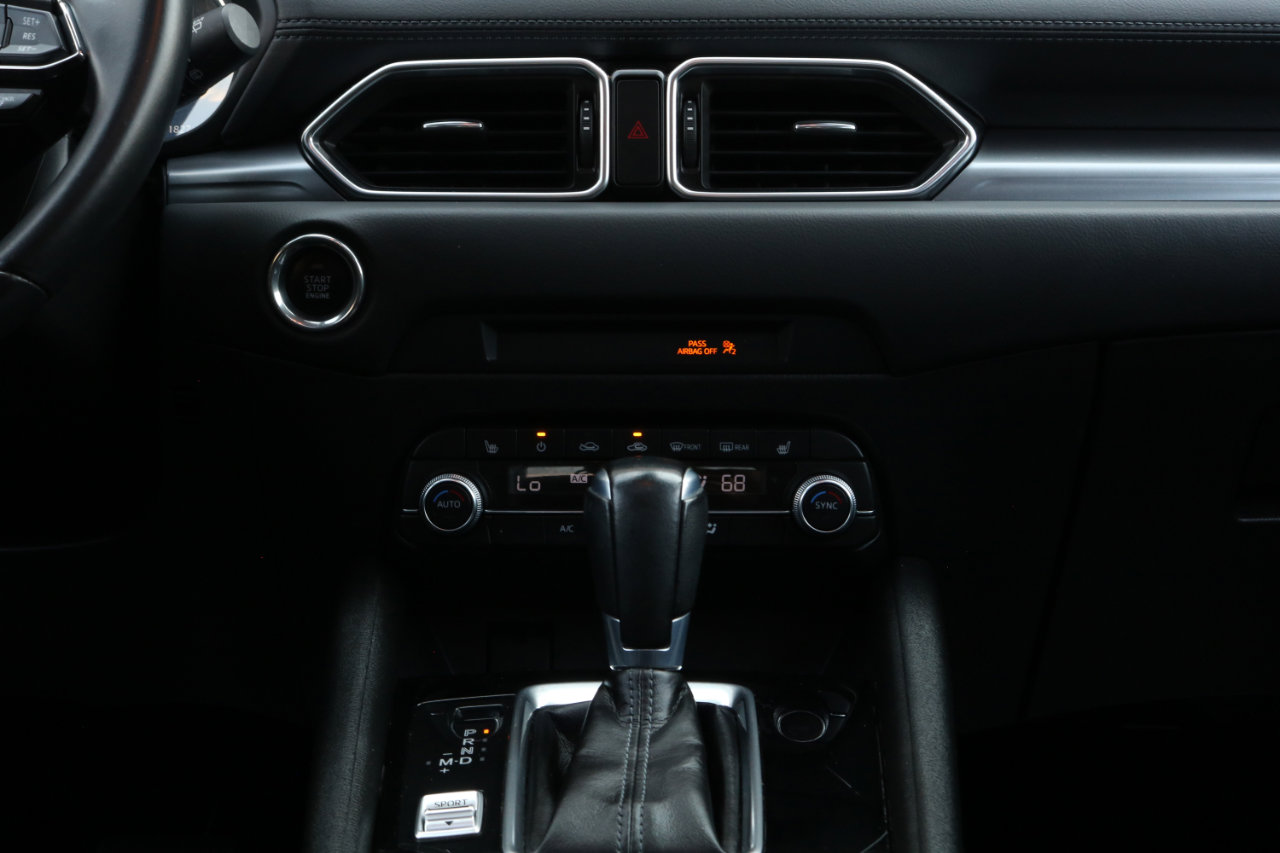 Used 2020 MAZDA CX-5 Touring image 41