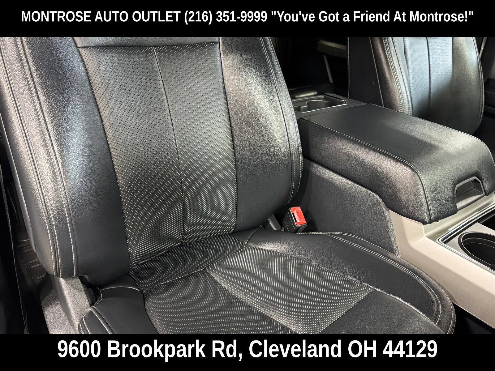 Used 2022 Ford F250 Lariat w/ Black Appearance Package AWD/4WD image 52