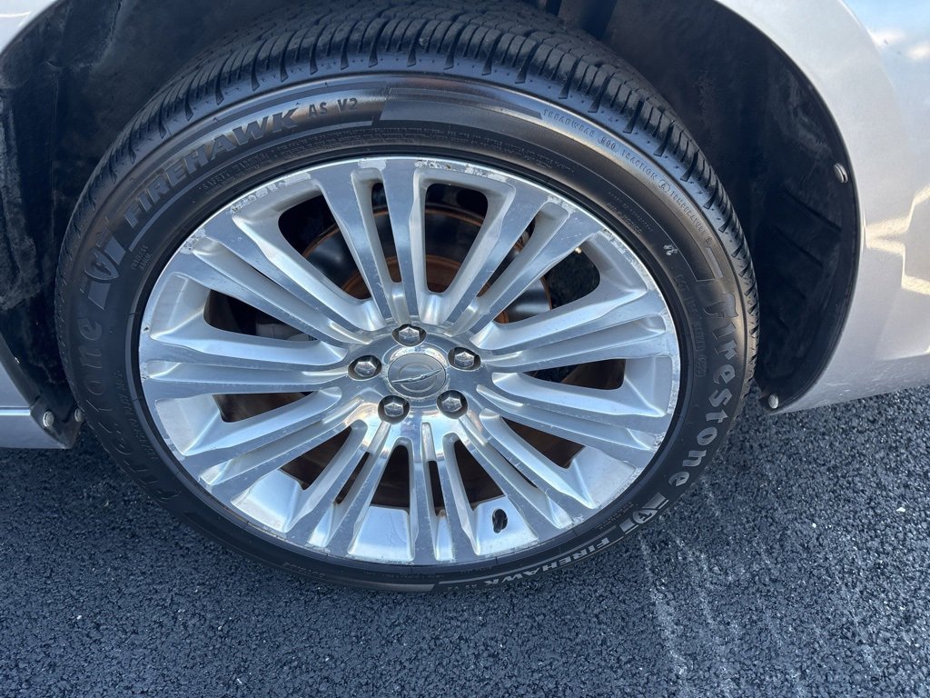 Used 2011 Chrysler 300 C w/ Sound Group image 8