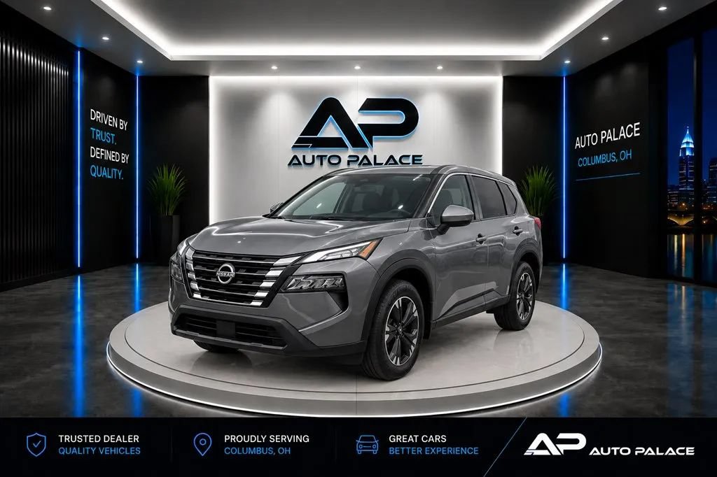Used 2024 Nissan Rogue SV AWD/4WD image 1