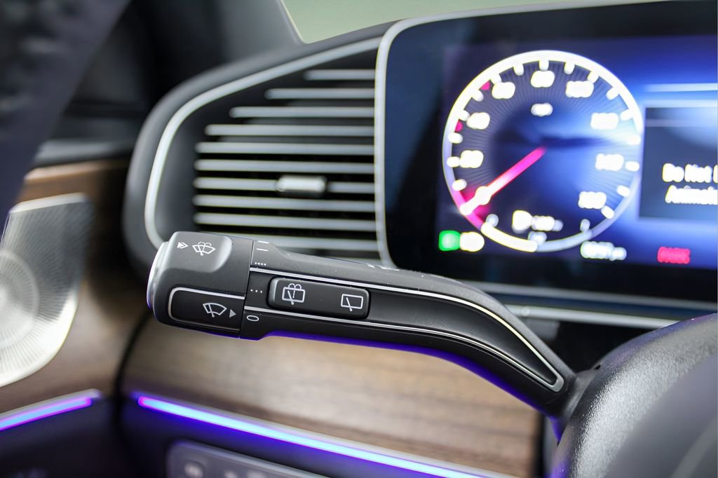 Used 2025 Mercedes-Benz GLE 350 4MATIC image 20