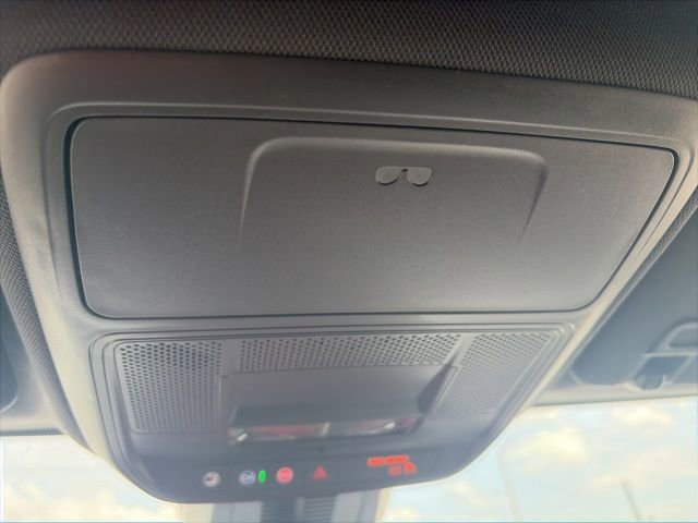 New 2026 GMC Terrain AT4 AWD/4WD image 25
