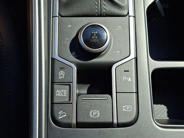 Certified 2025 Kia Sorento S AWD/4WD image 25