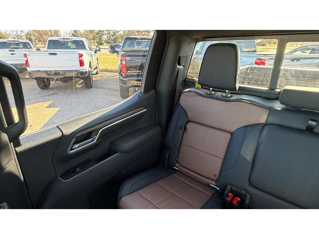 New 2026 Chevrolet Silverado 1500 High Country w/ Technology Package AWD/4WD image 22