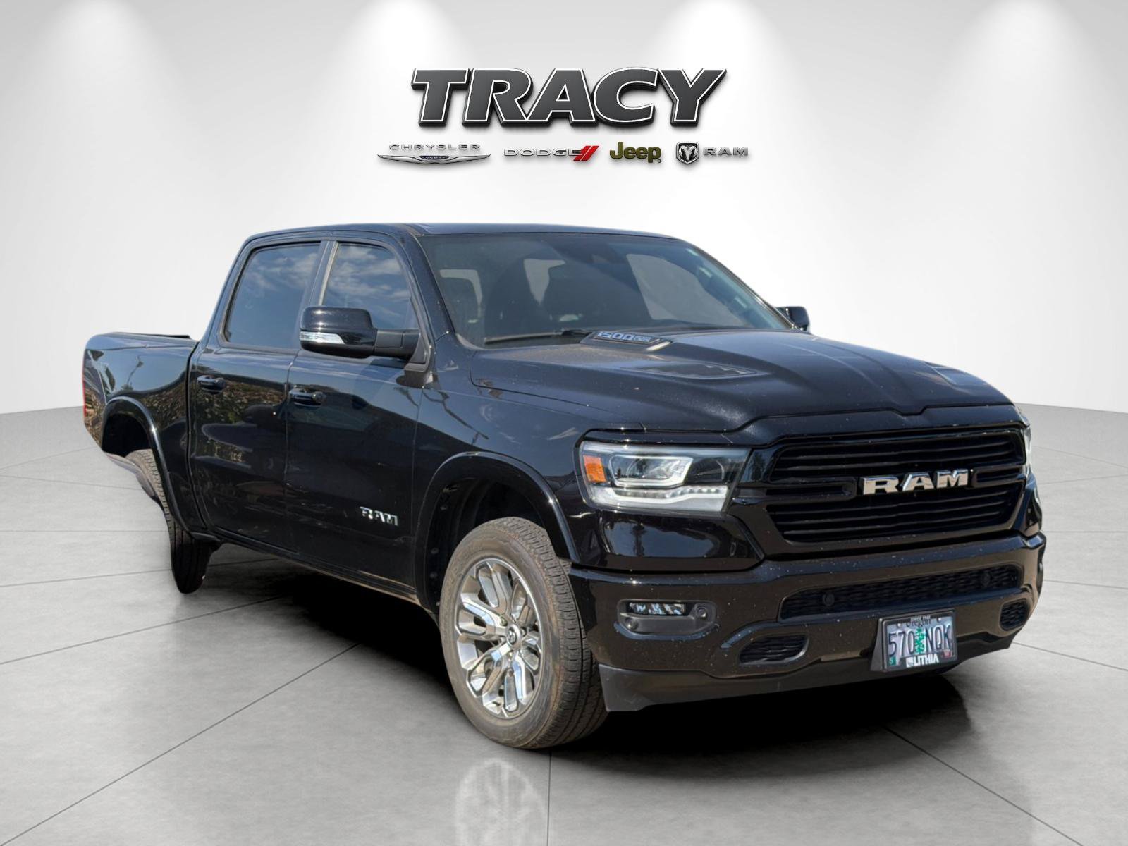 Used 2022 RAM 1500 Laramie w/ Sport Appearance Package AWD/4WD image 2